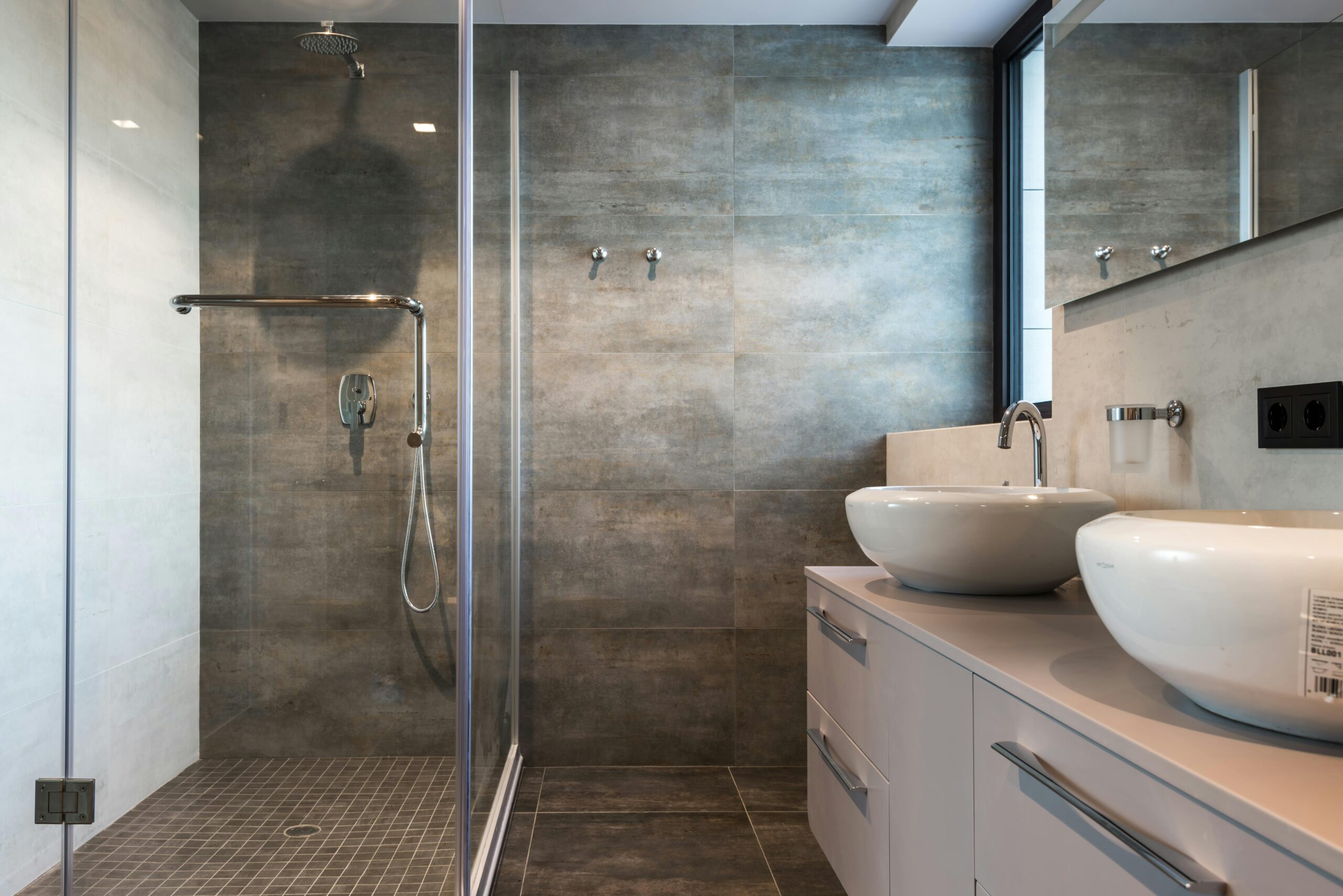 Tub-to-shower conversion by Keen Improvements
